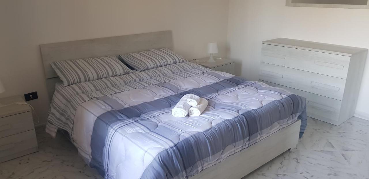 B&B A Casa Di Anto เอโบลิ ภายนอก รูปภาพ